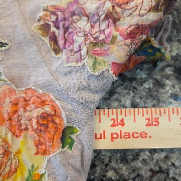 Magnolia Pearl Pink Heavily Appliqued T-shirt Blouse Cat - Picture 8 of 9